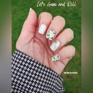 Bundle and Save Color Street - Letβs Guac and Roll